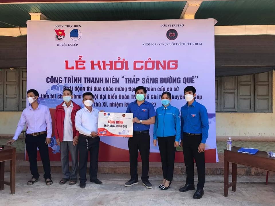 LỄ KHỞI CÔNG CÔNG TRÌNH THANH NIÊN "THẮP SÁNG ĐƯỜNG QUÊ" 